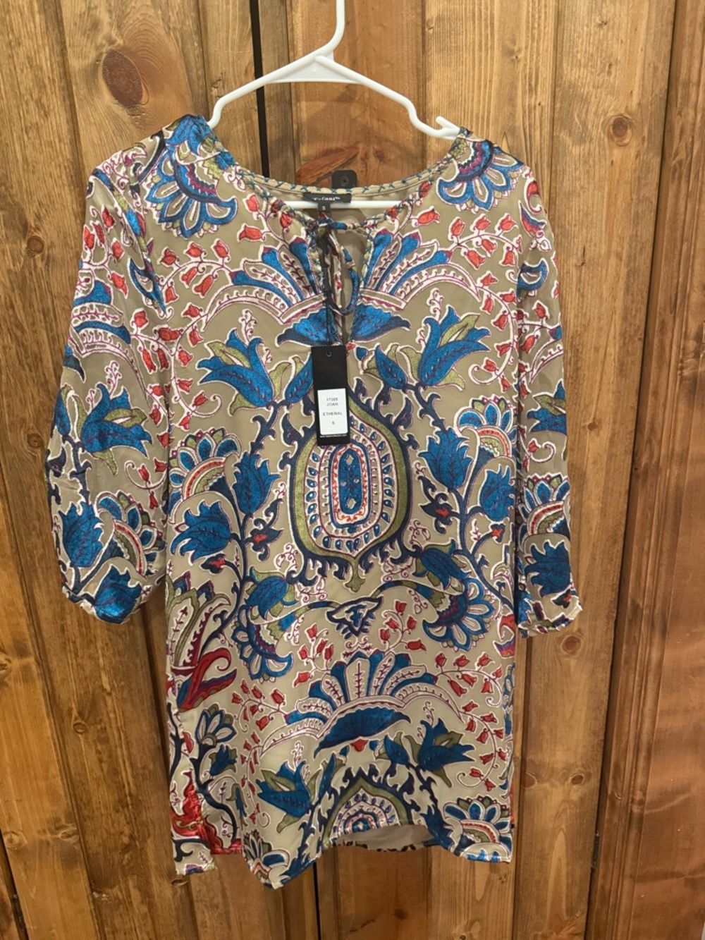 Tolani‎ NWT Ethereal Boho Print Tunic Size S Tie Neck